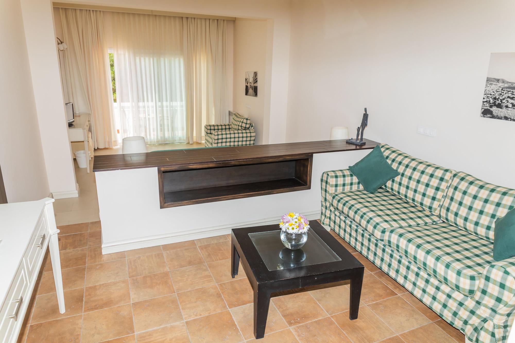 בודרום Manastir Hotel & Suites מראה חיצוני תמונה