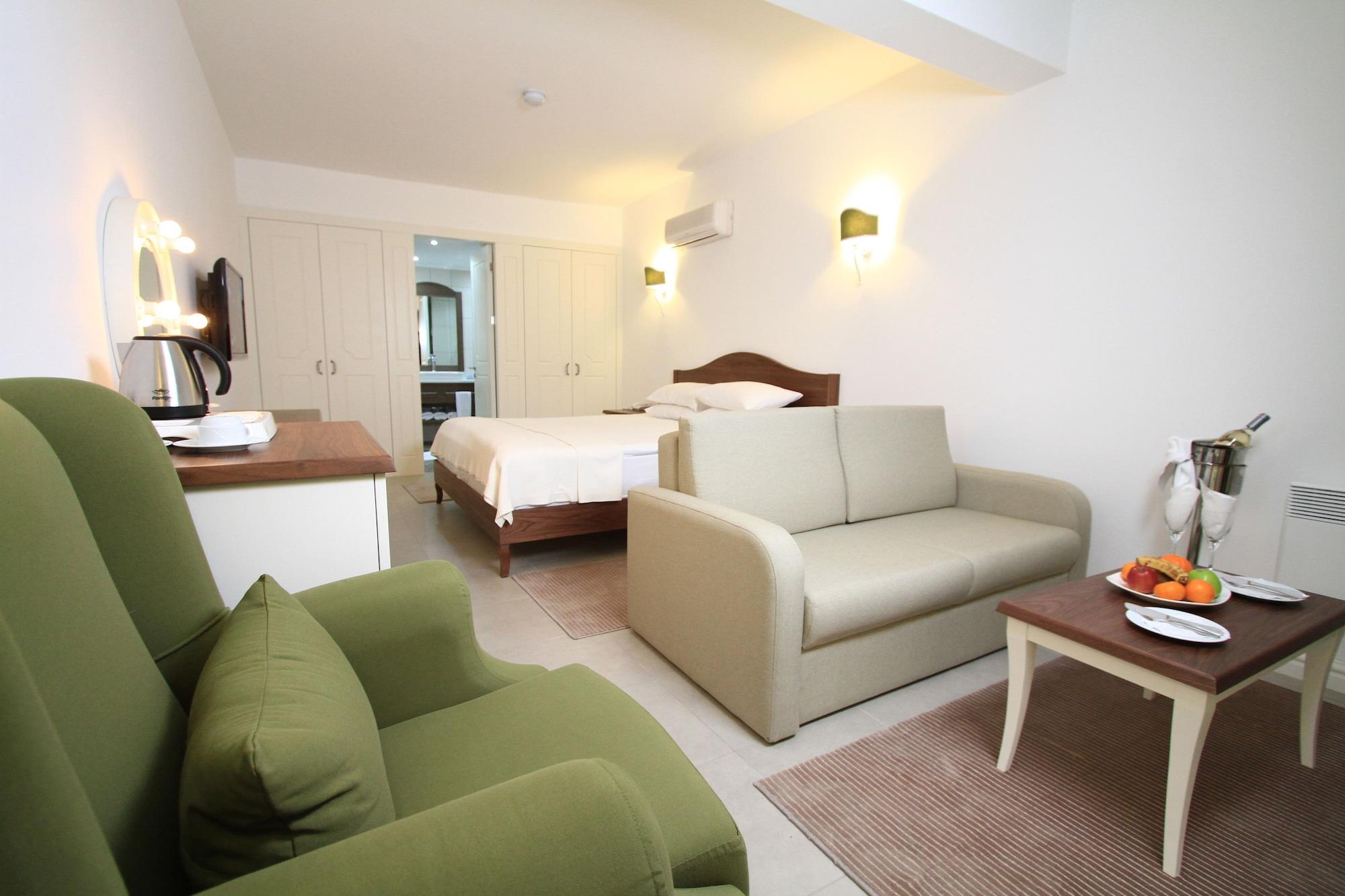 בודרום Manastir Hotel & Suites מראה חיצוני תמונה