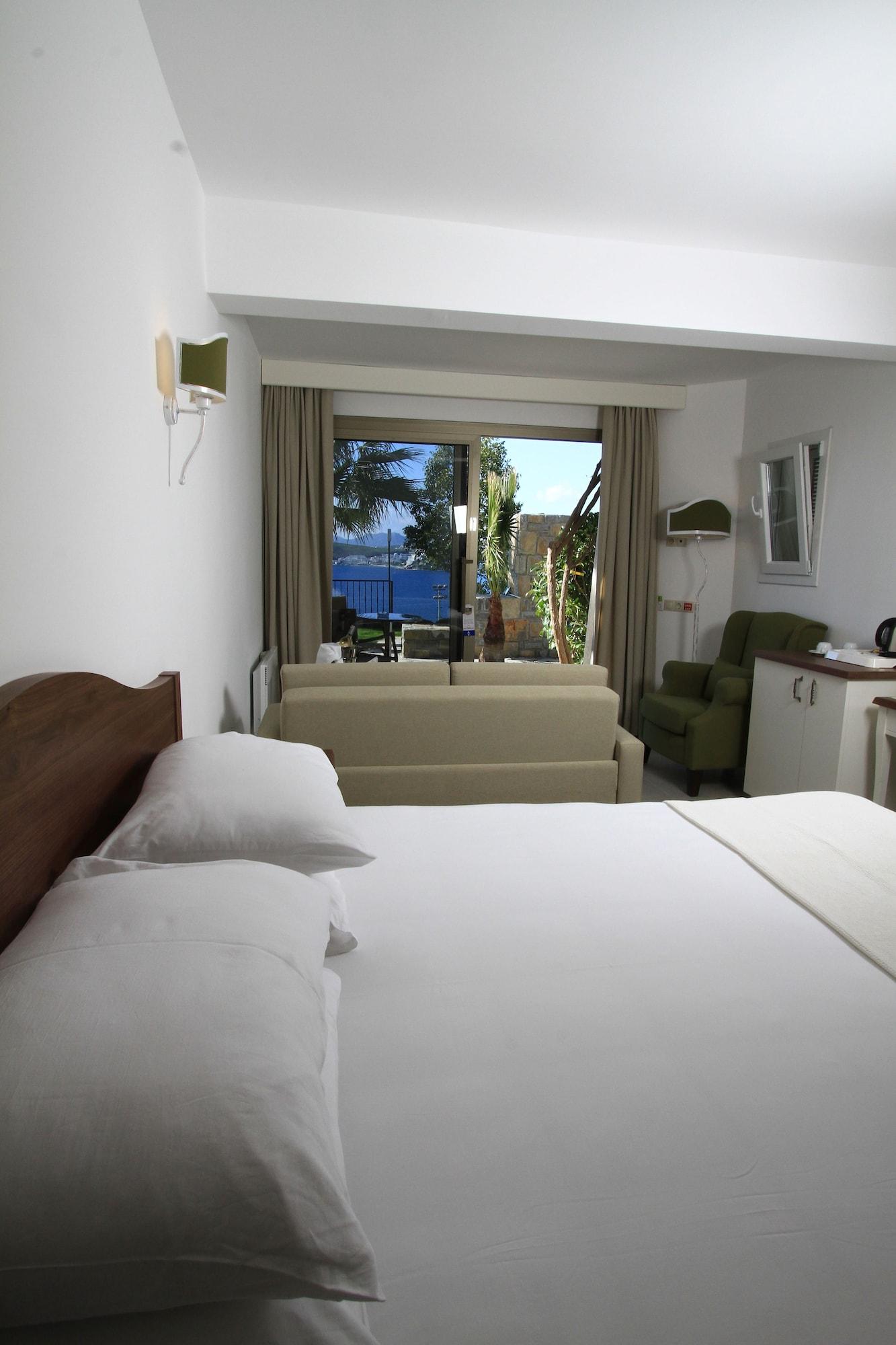 בודרום Manastir Hotel & Suites מראה חיצוני תמונה