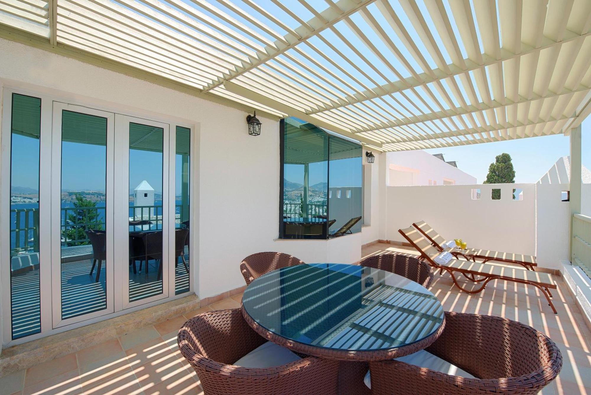 בודרום Manastir Hotel & Suites מראה חיצוני תמונה