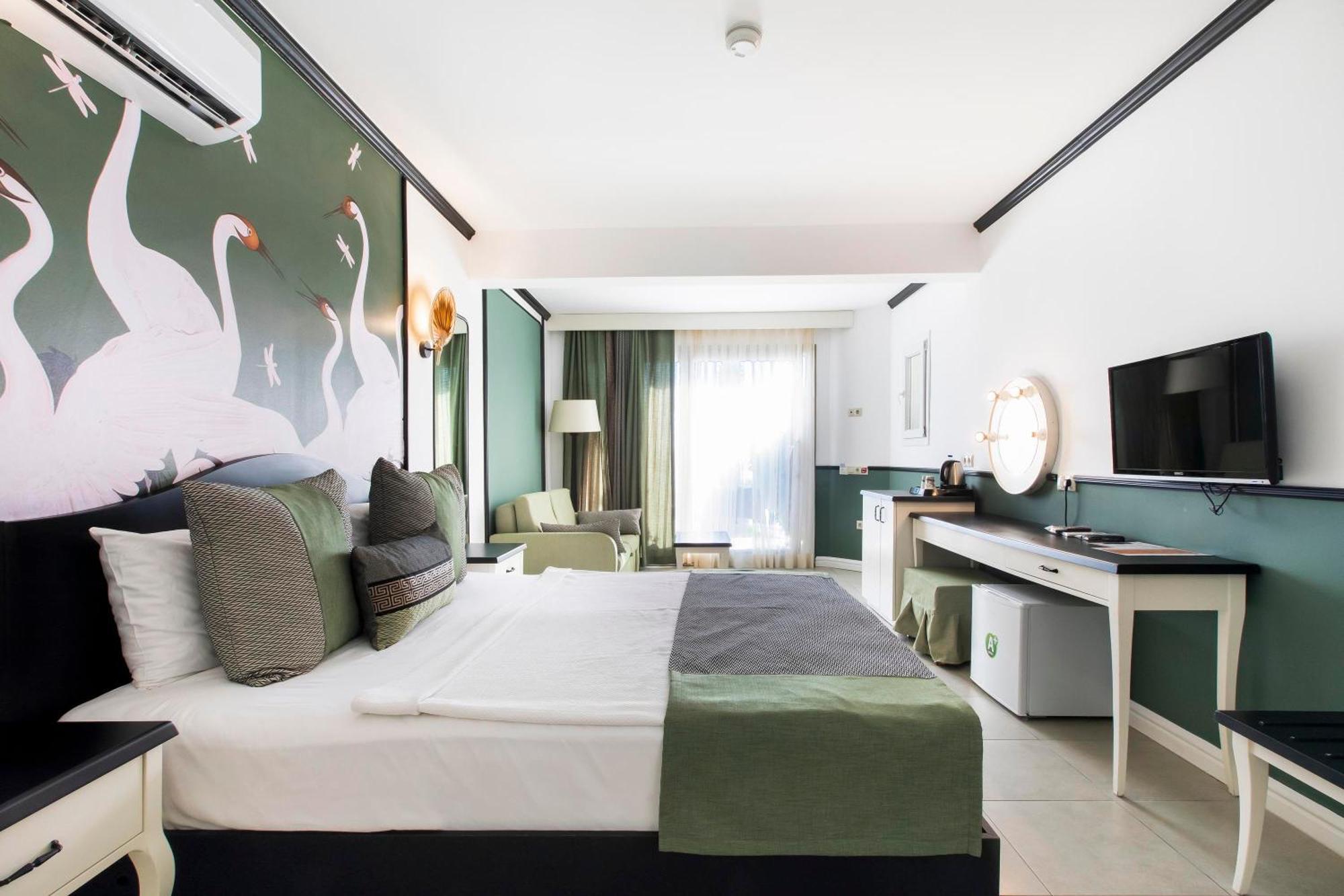 בודרום Manastir Hotel & Suites מראה חיצוני תמונה
